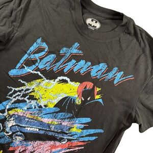Batman Batmobile Graphic T-Shirt women's M Black Retro DC Comics Streetwear